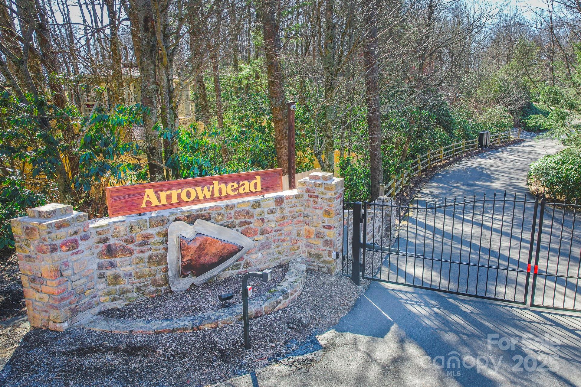Arrowhead - Land