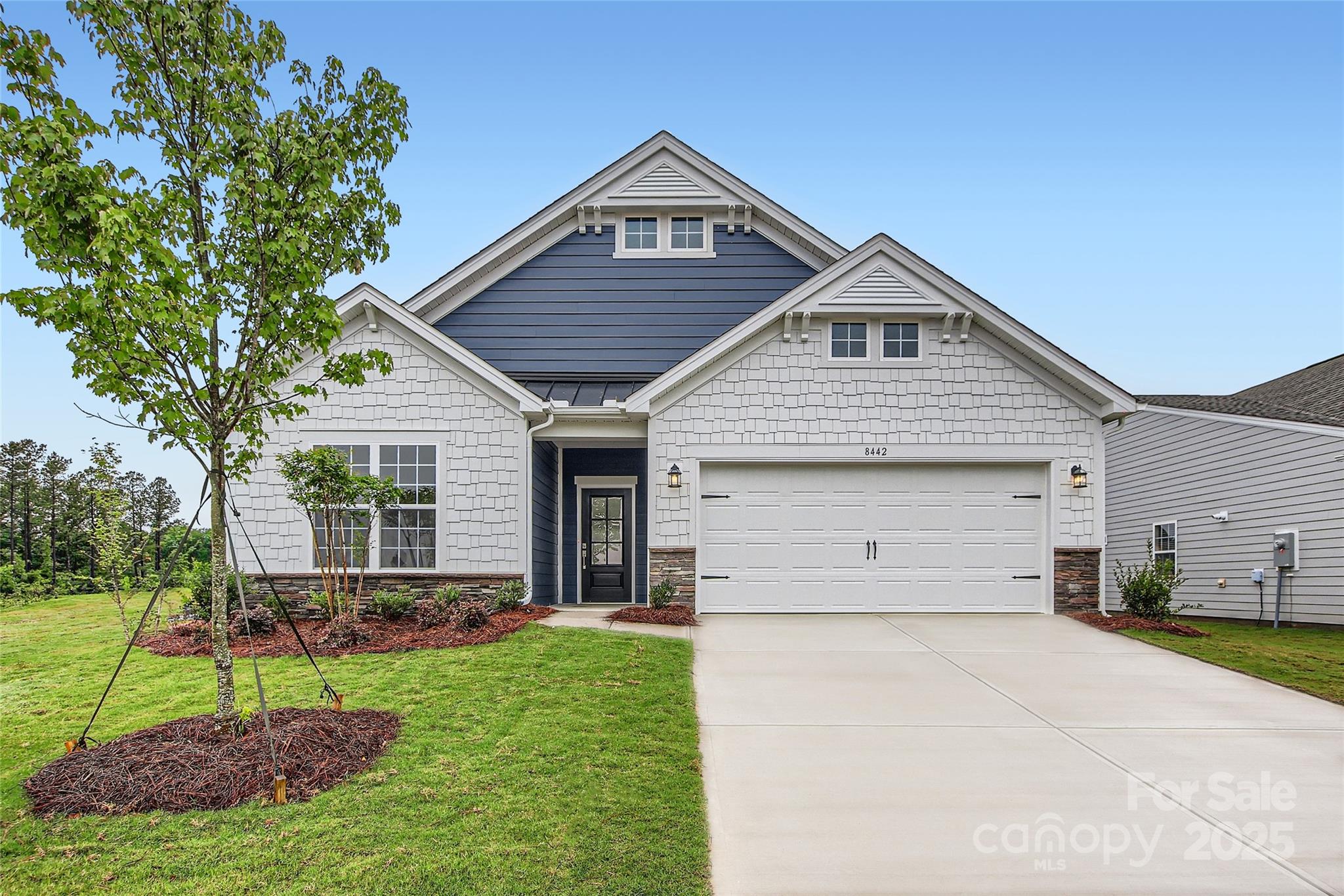 Roselyn - Residential