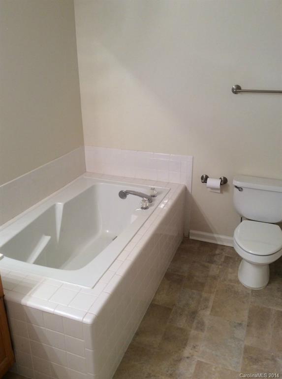 Crown Ridge - Residential Lease