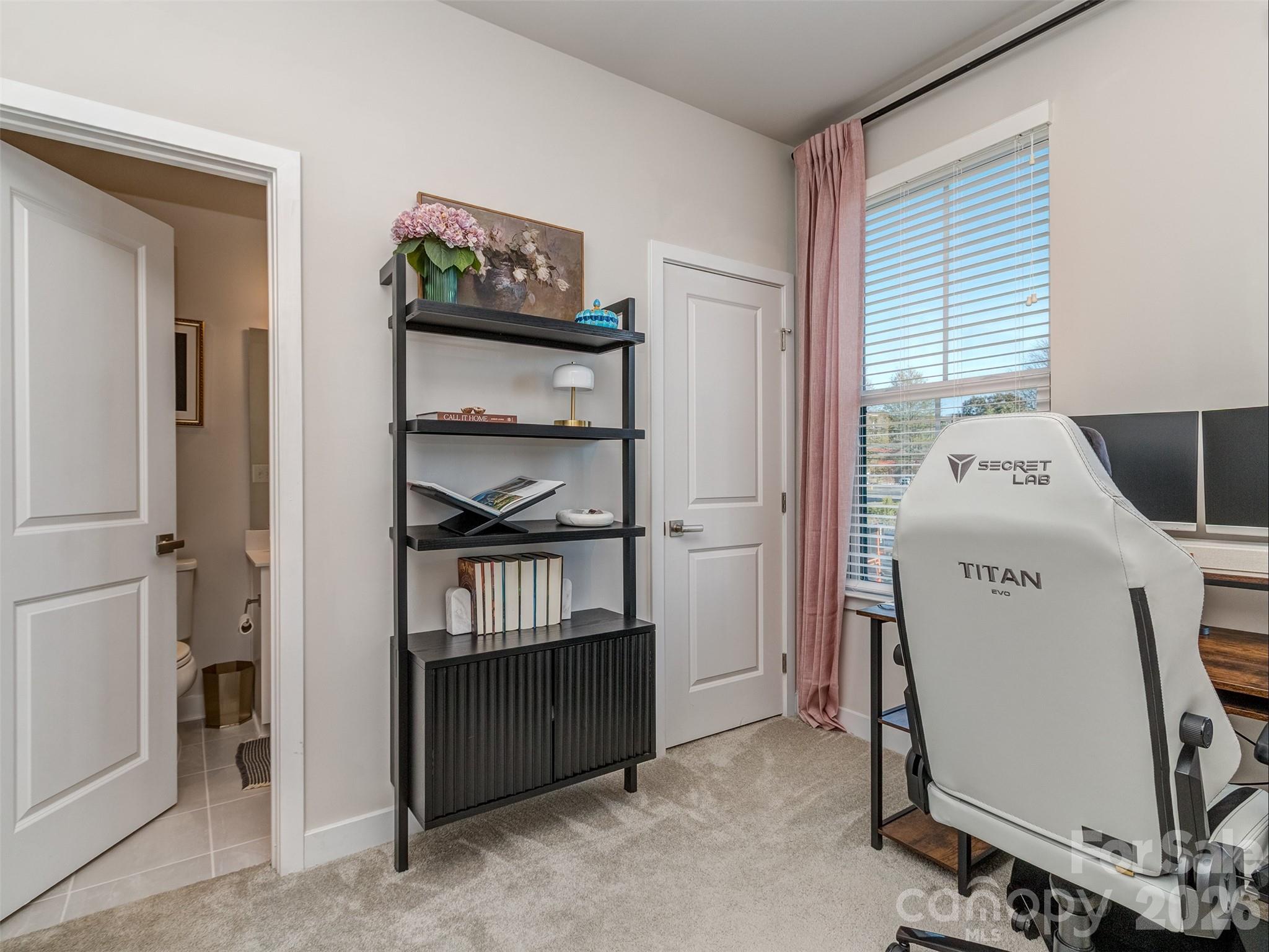 Southrail Station - Residential