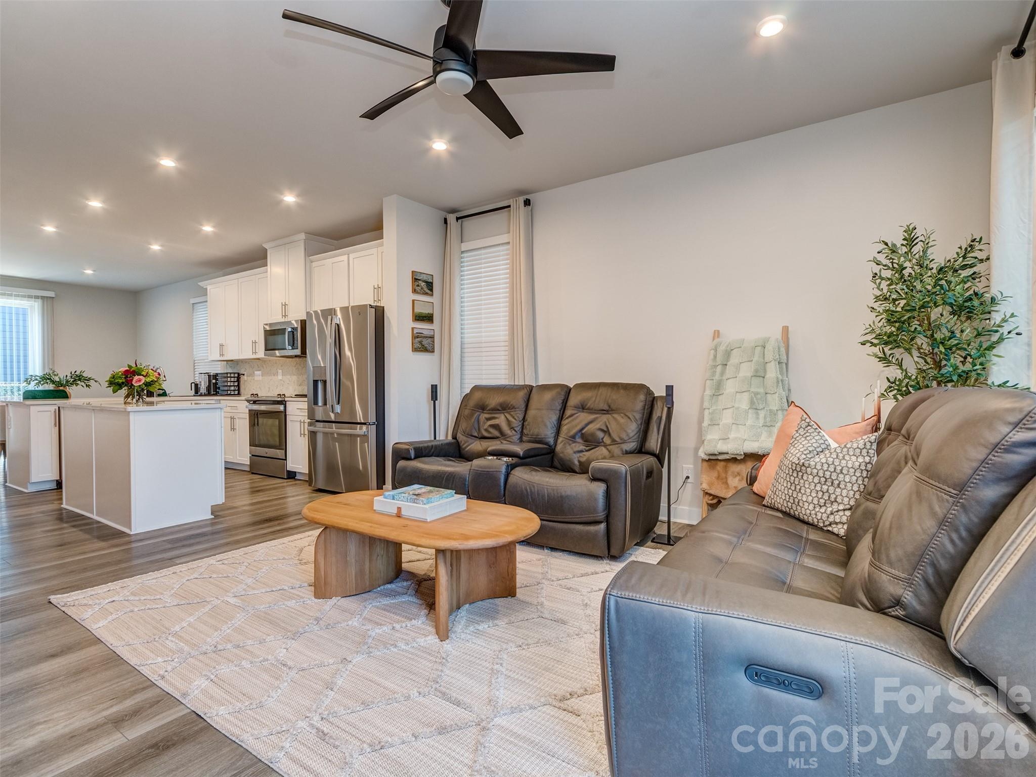 Southrail Station - Residential