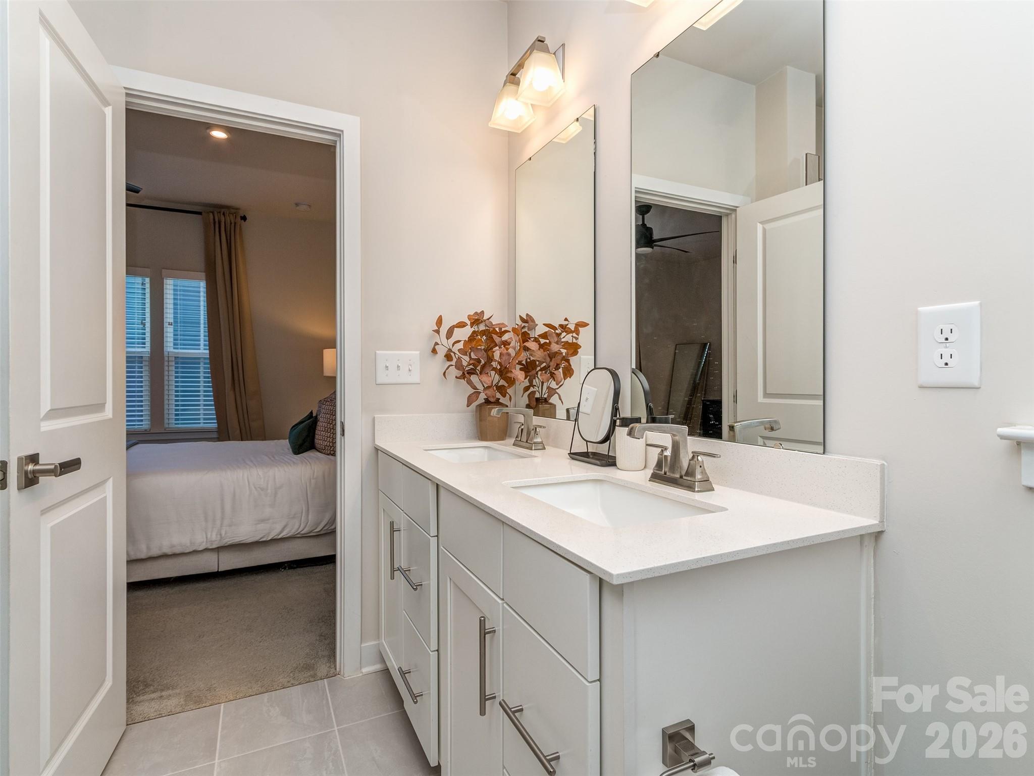 Southrail Station - Residential