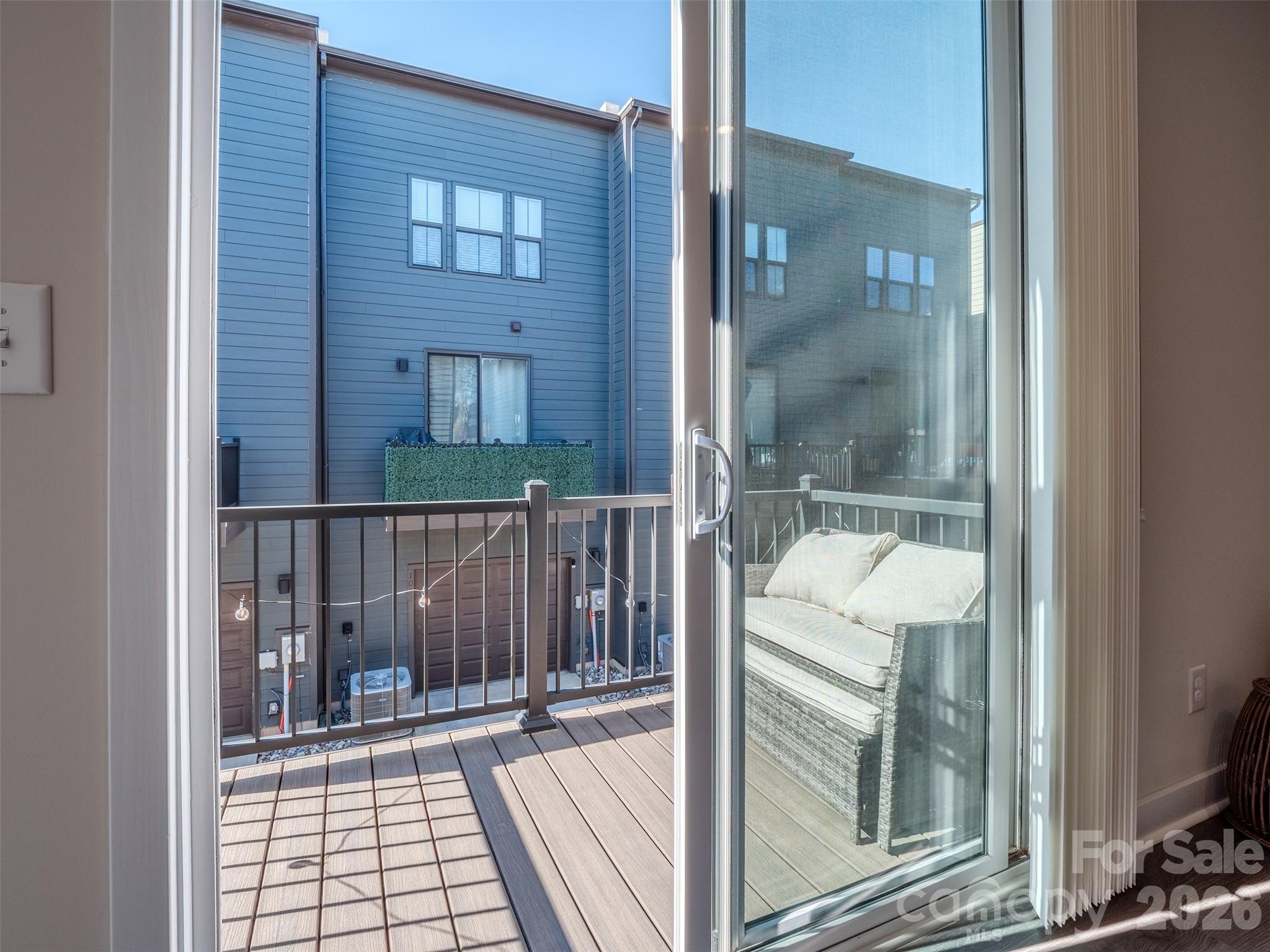 Southrail Station - Residential