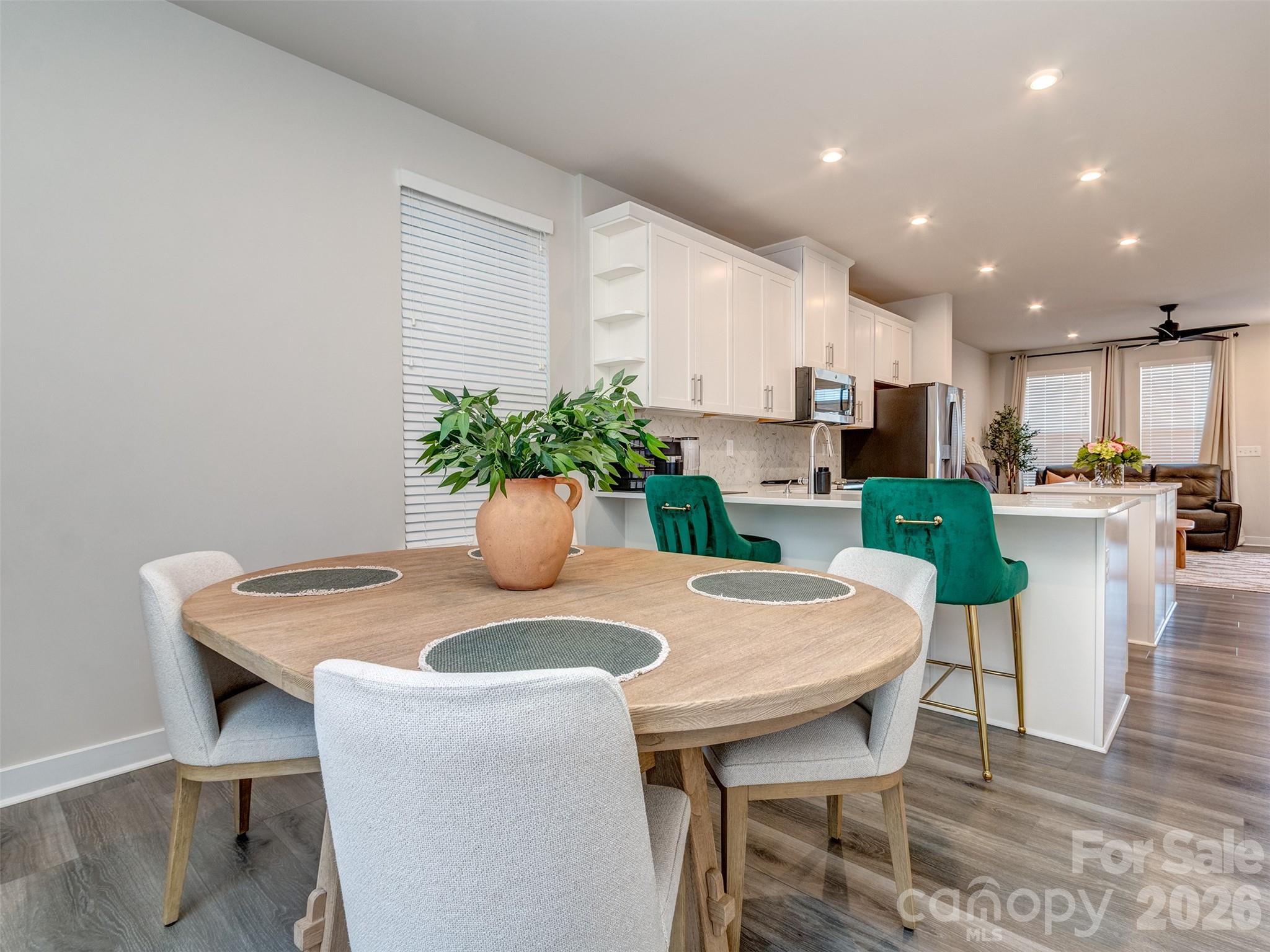 Southrail Station - Residential