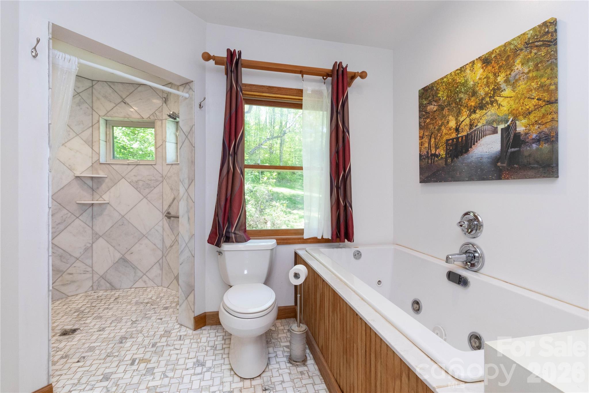 Bee Tree - Residential