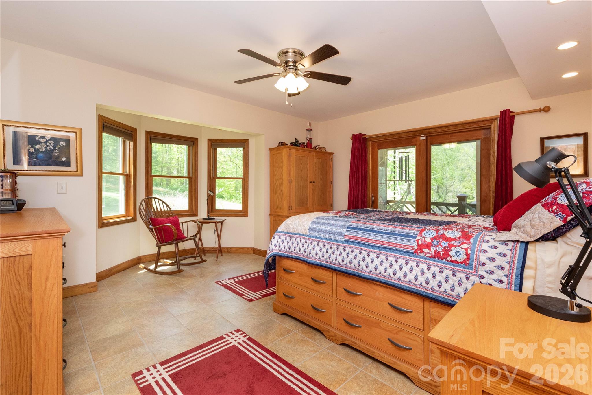 Bee Tree - Residential