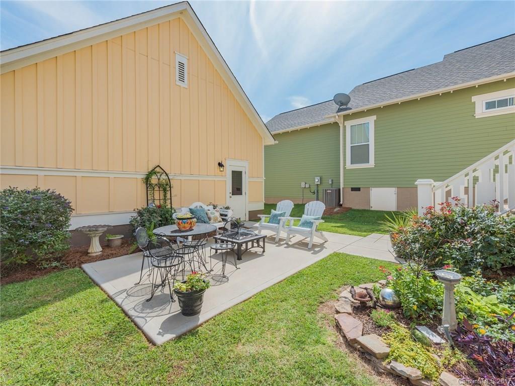 Riverwalk - Residential