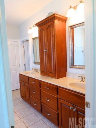 Lawsons Creek - Residential