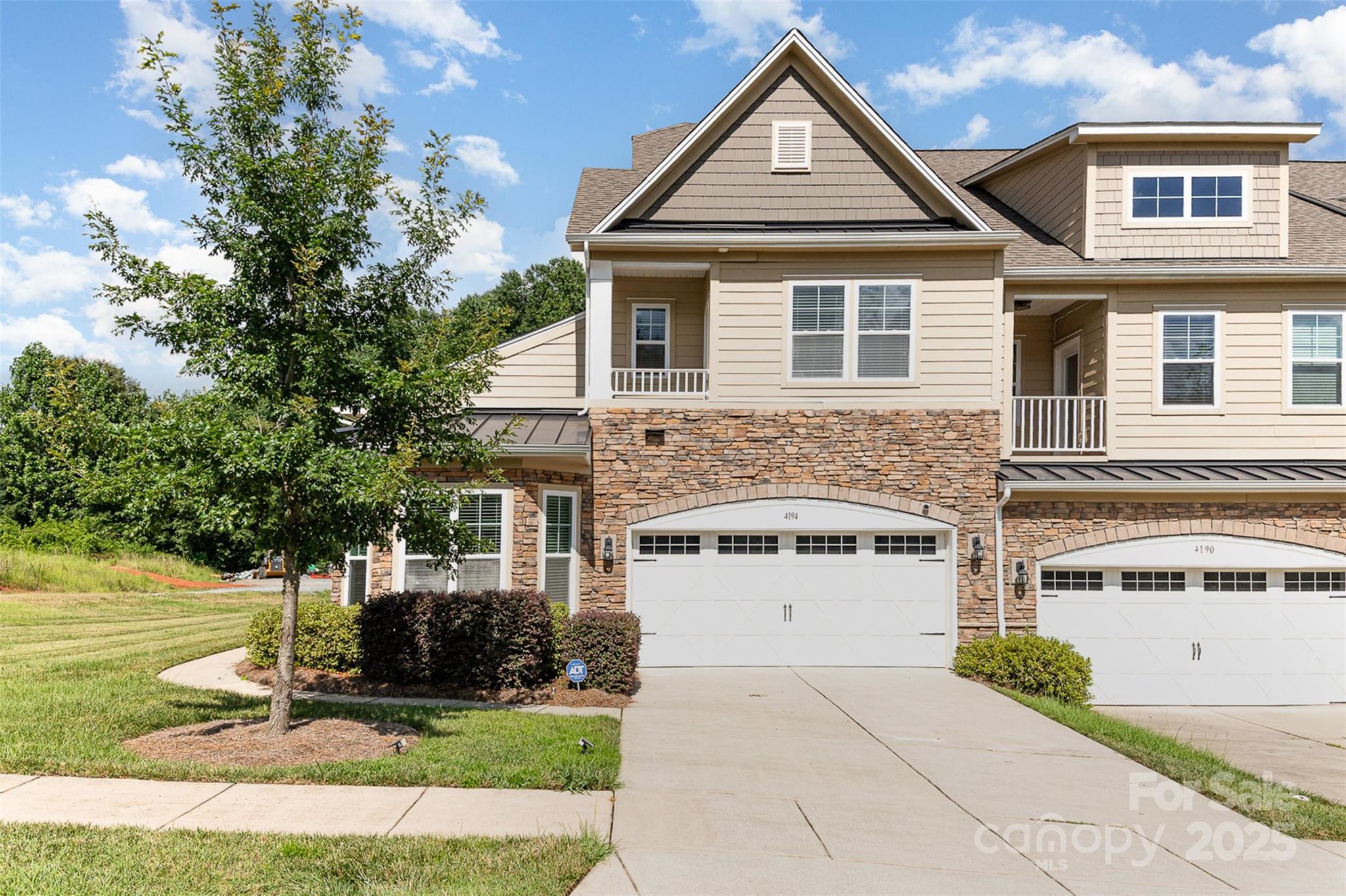 The Vineyards on Lake Wylie - Residential