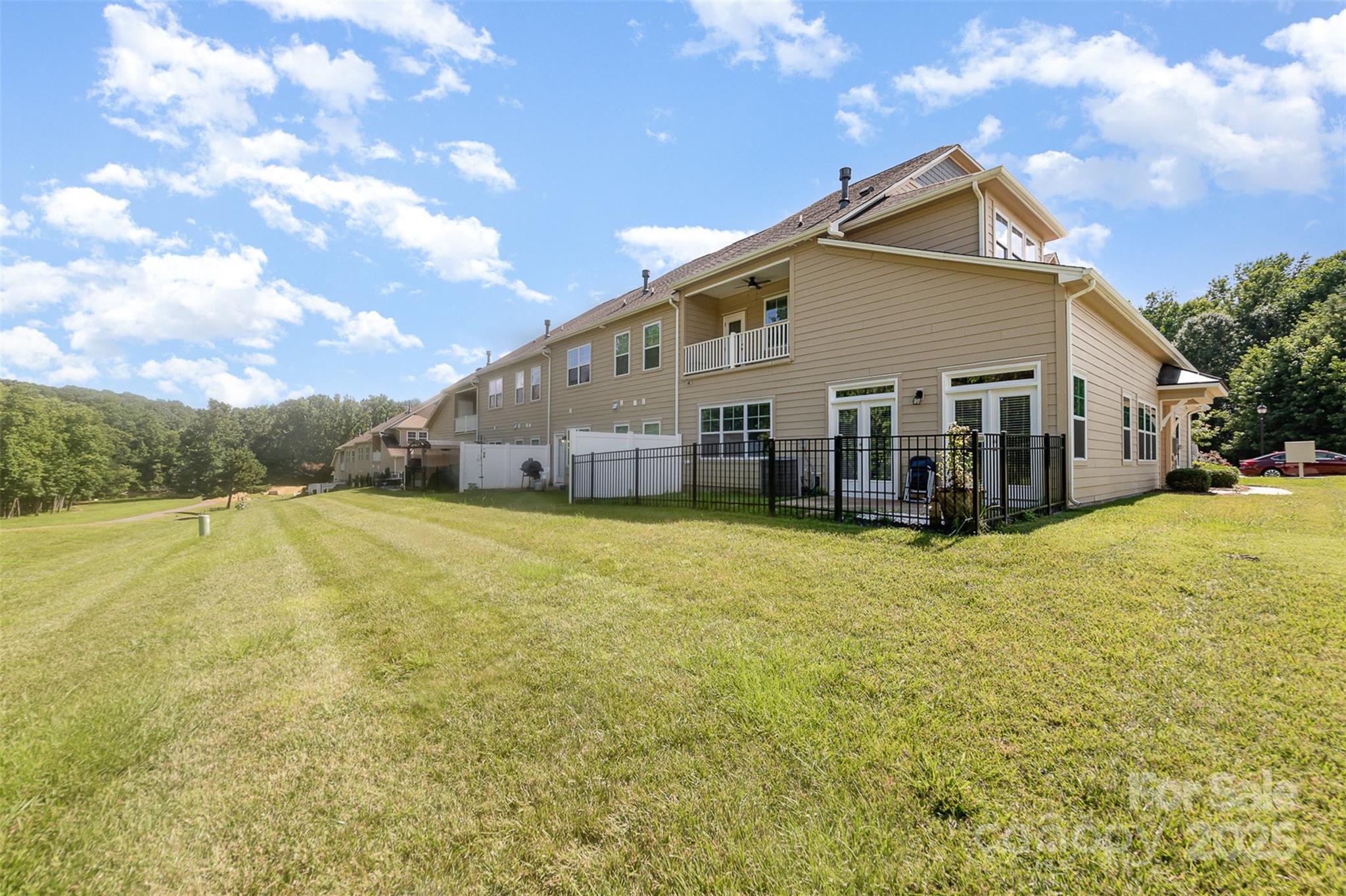 The Vineyards on Lake Wylie - Residential