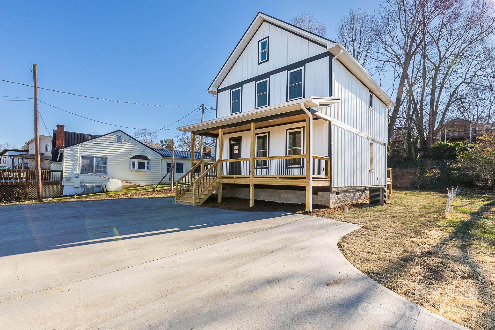 71 Oakley Road