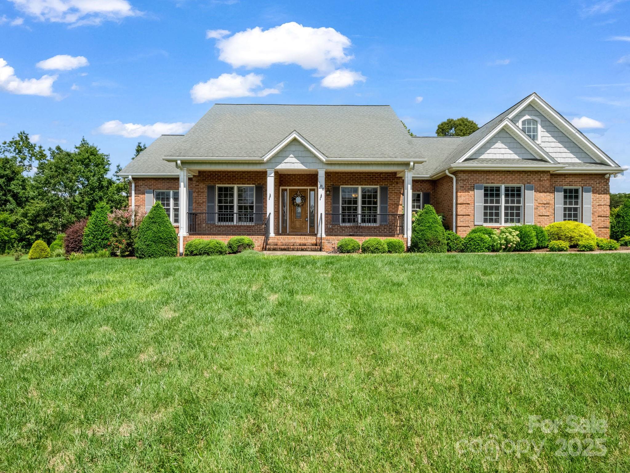 188 Jamesfield Drive