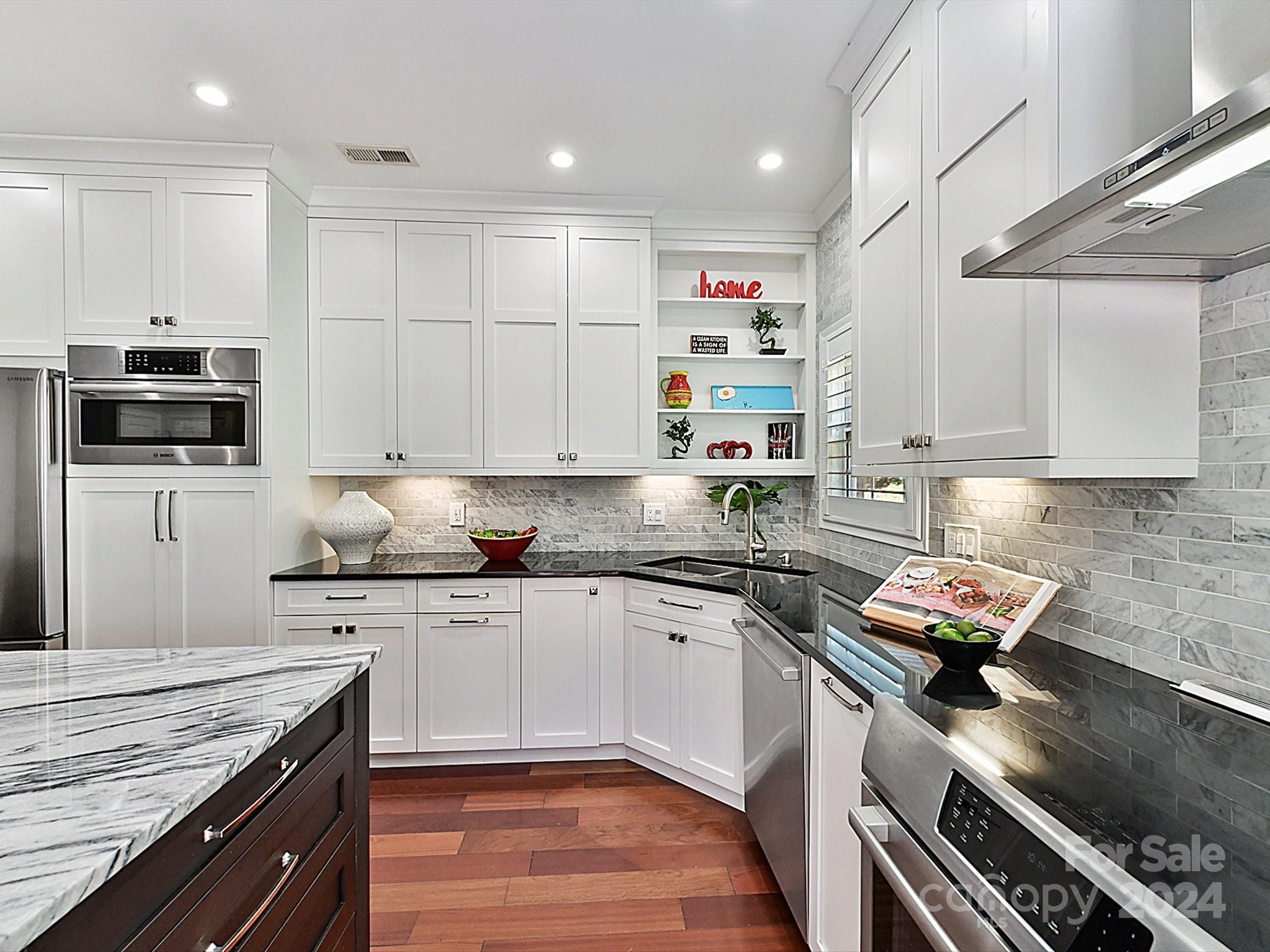 Bonnie Briar - Residential