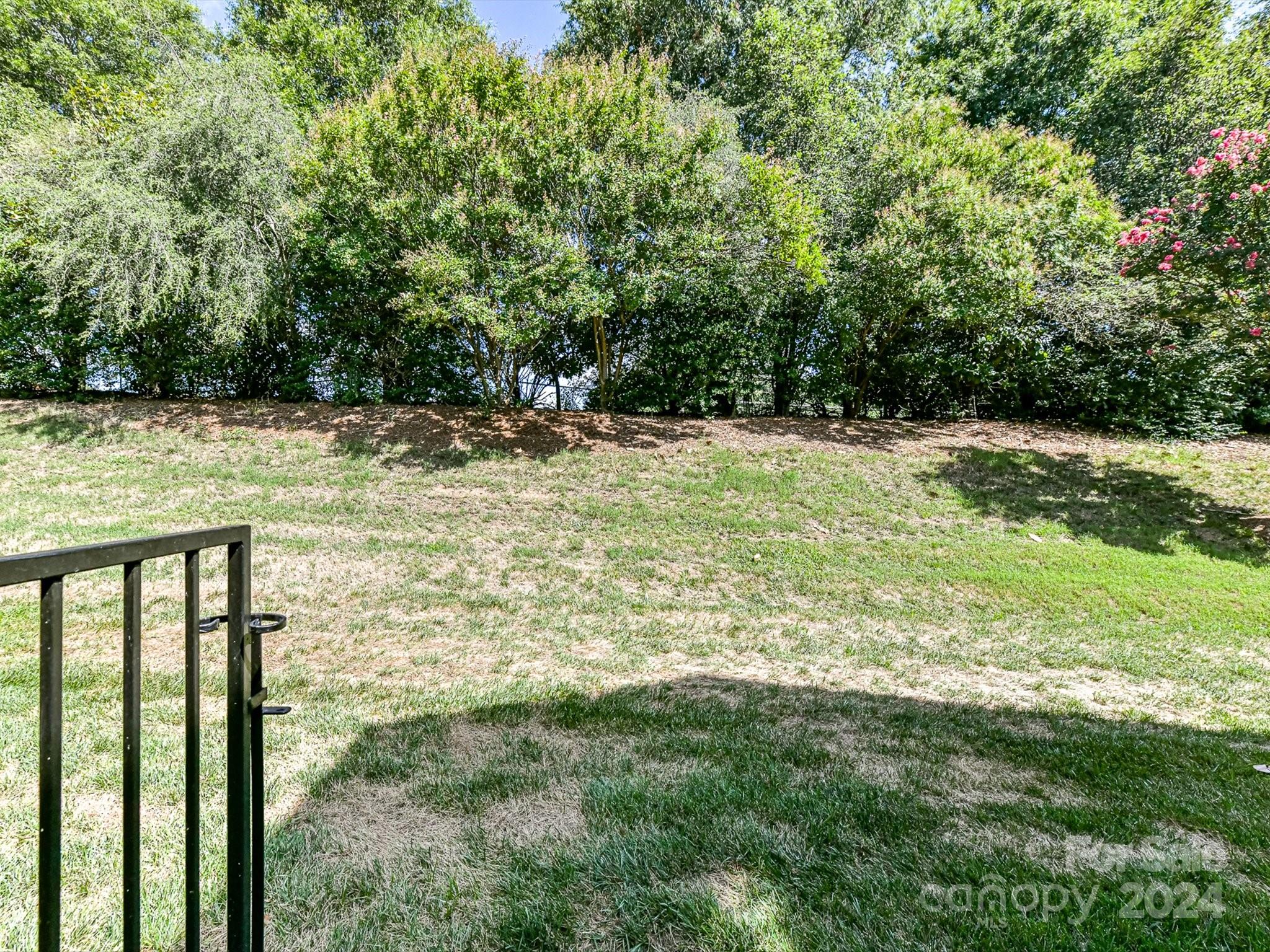 Bonnie Briar - Residential