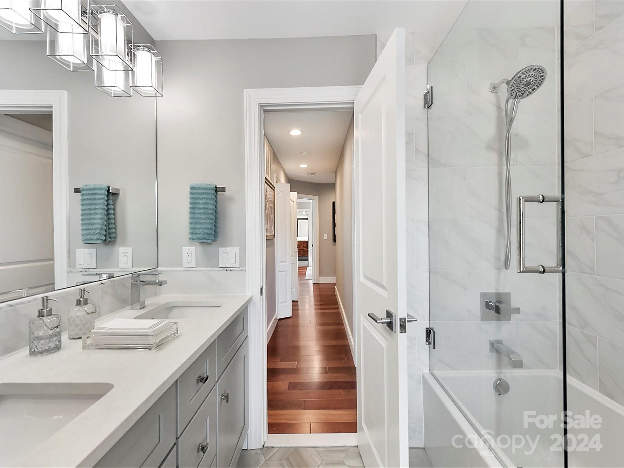 Bonnie Briar - Residential