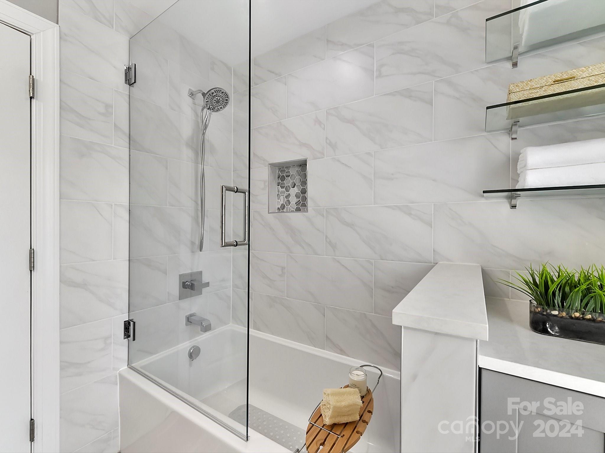 Bonnie Briar - Residential