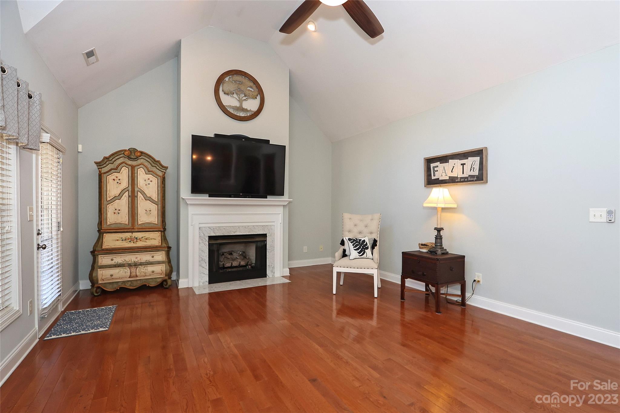 Oak Glen - Residential