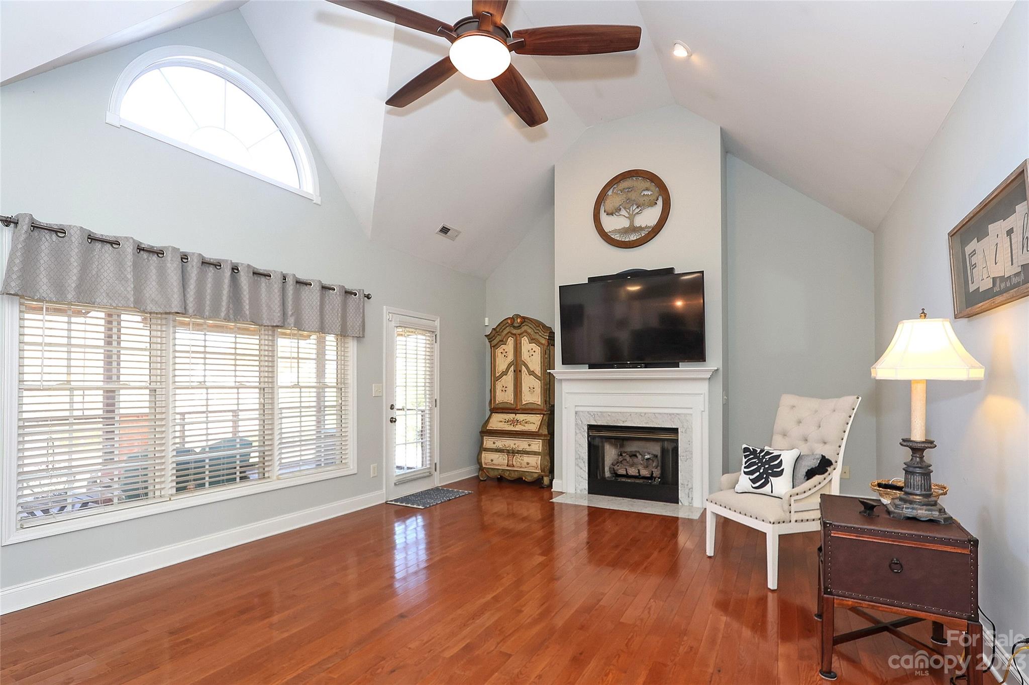 Oak Glen - Residential