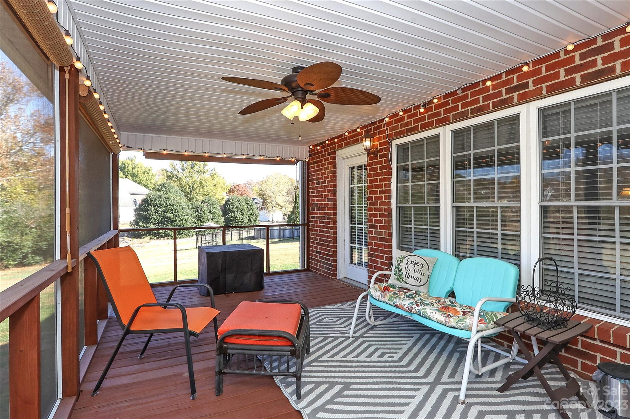 Oak Glen - Residential