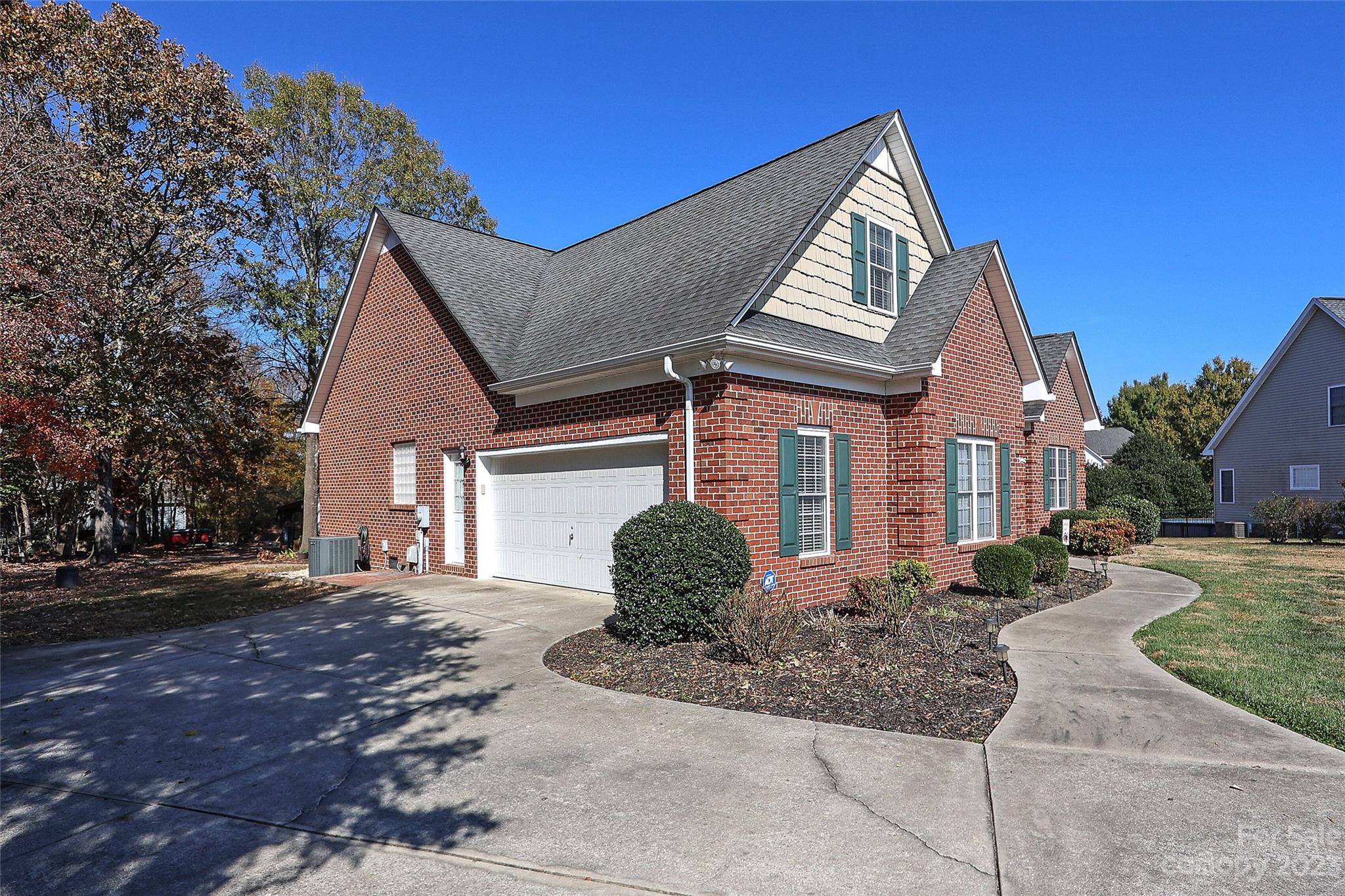 Oak Glen - Residential