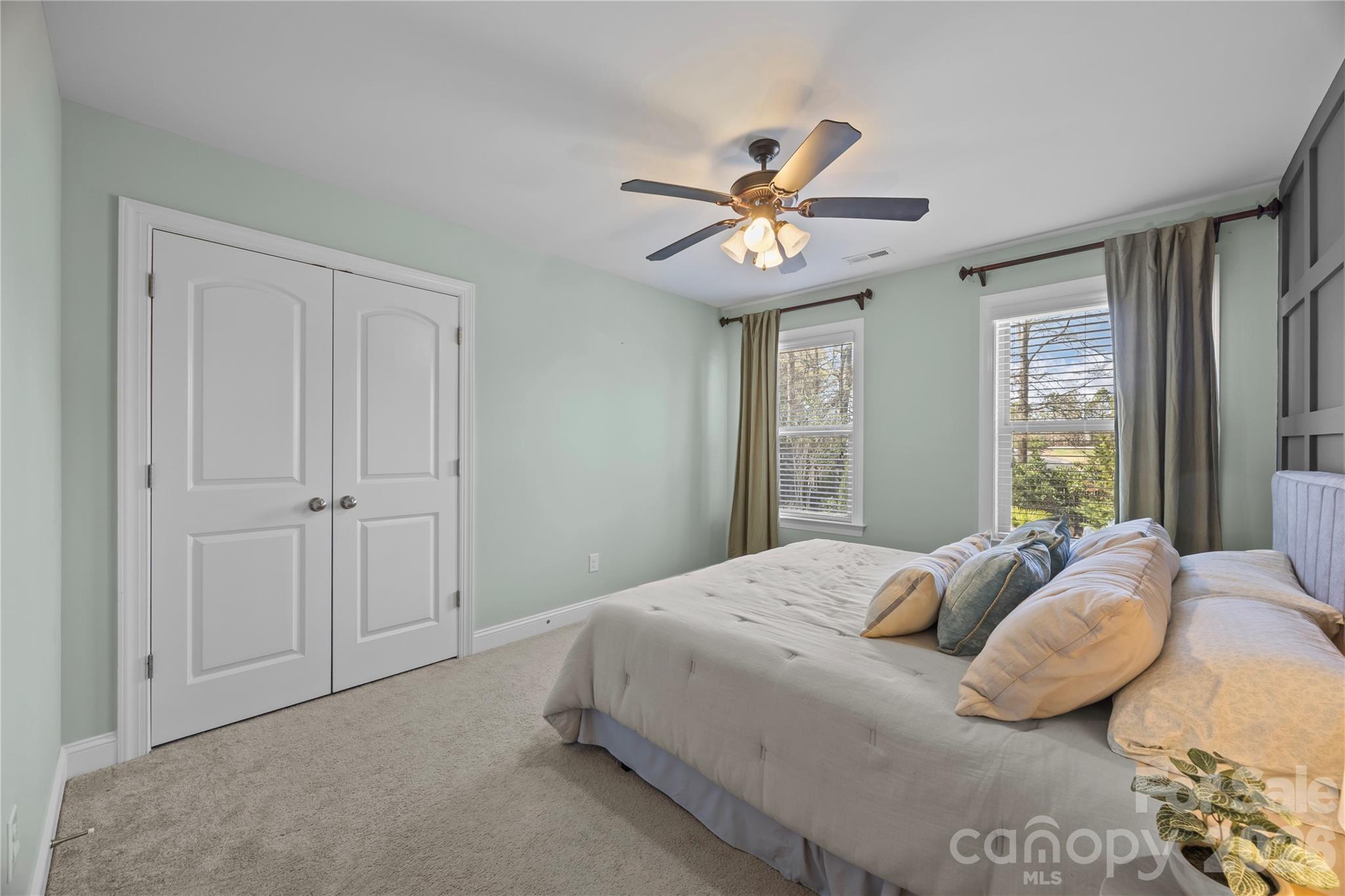 Barber Rock - Residential