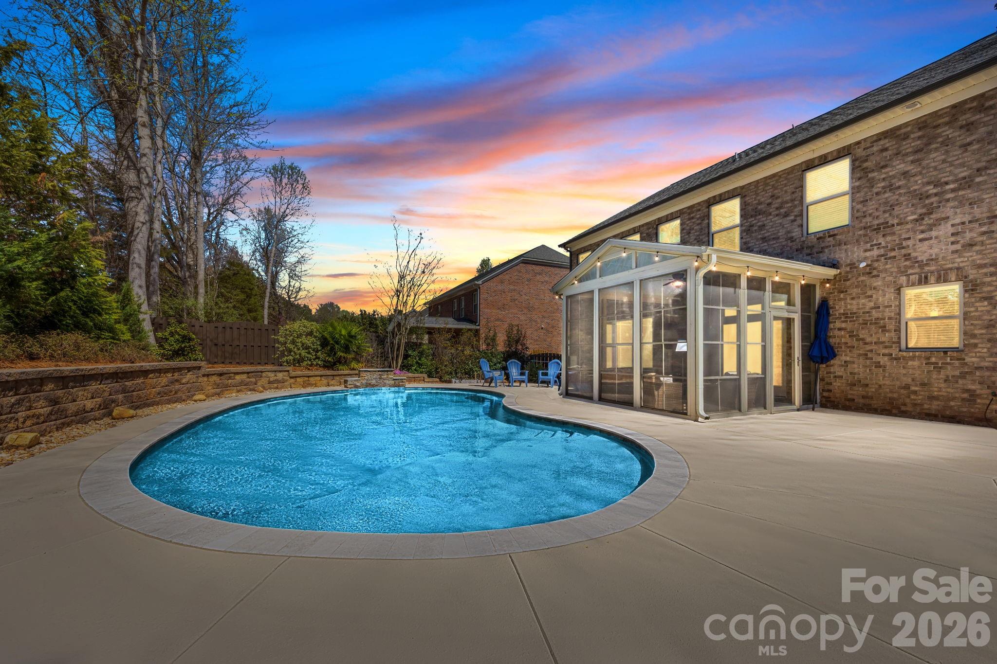 Barber Rock - Residential