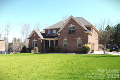 Photo of 113 Bay Shore Drive, Belmont, NC 28012 (MLS # 4385724)