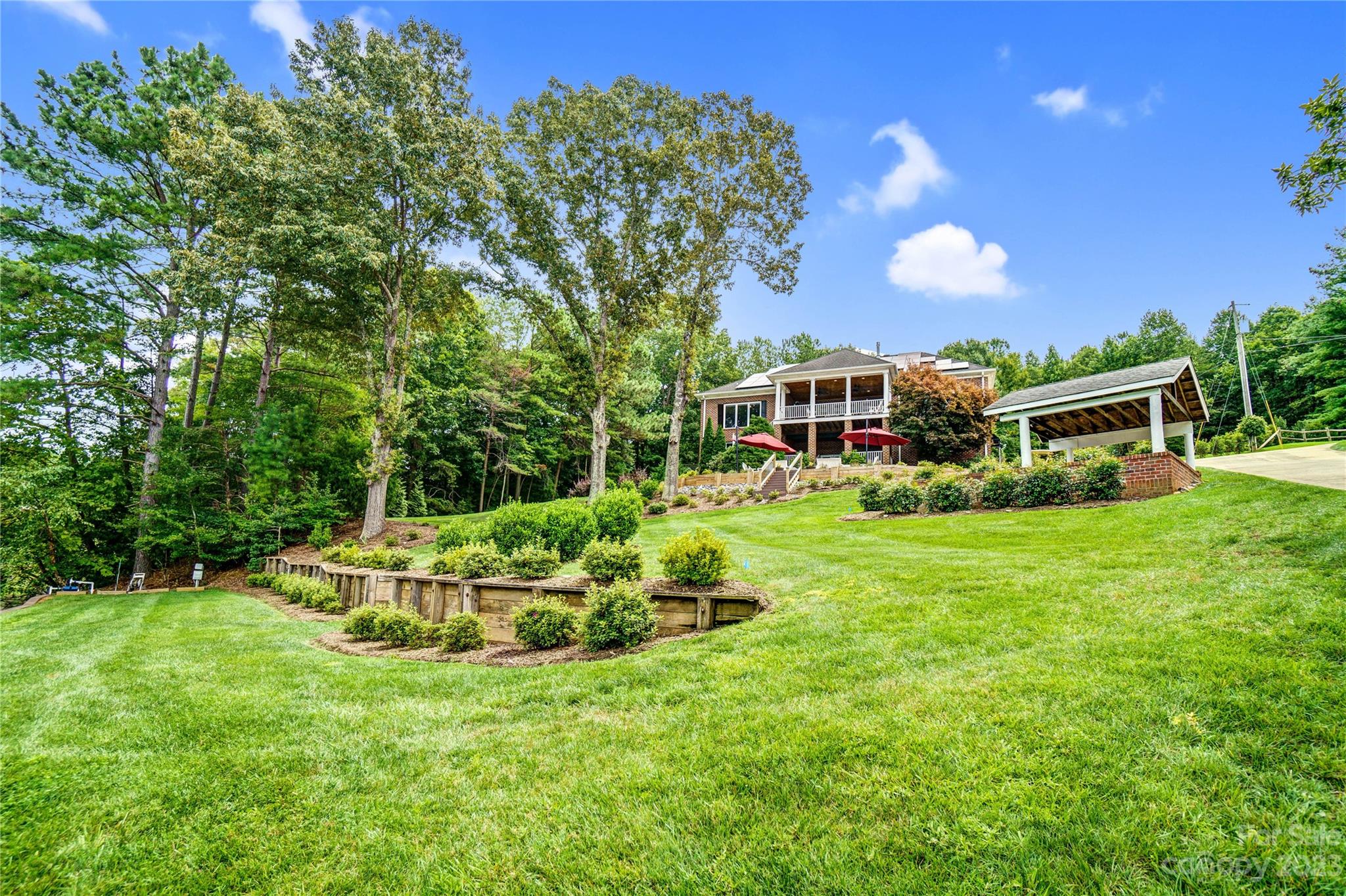 Tanglewood Place - Residential