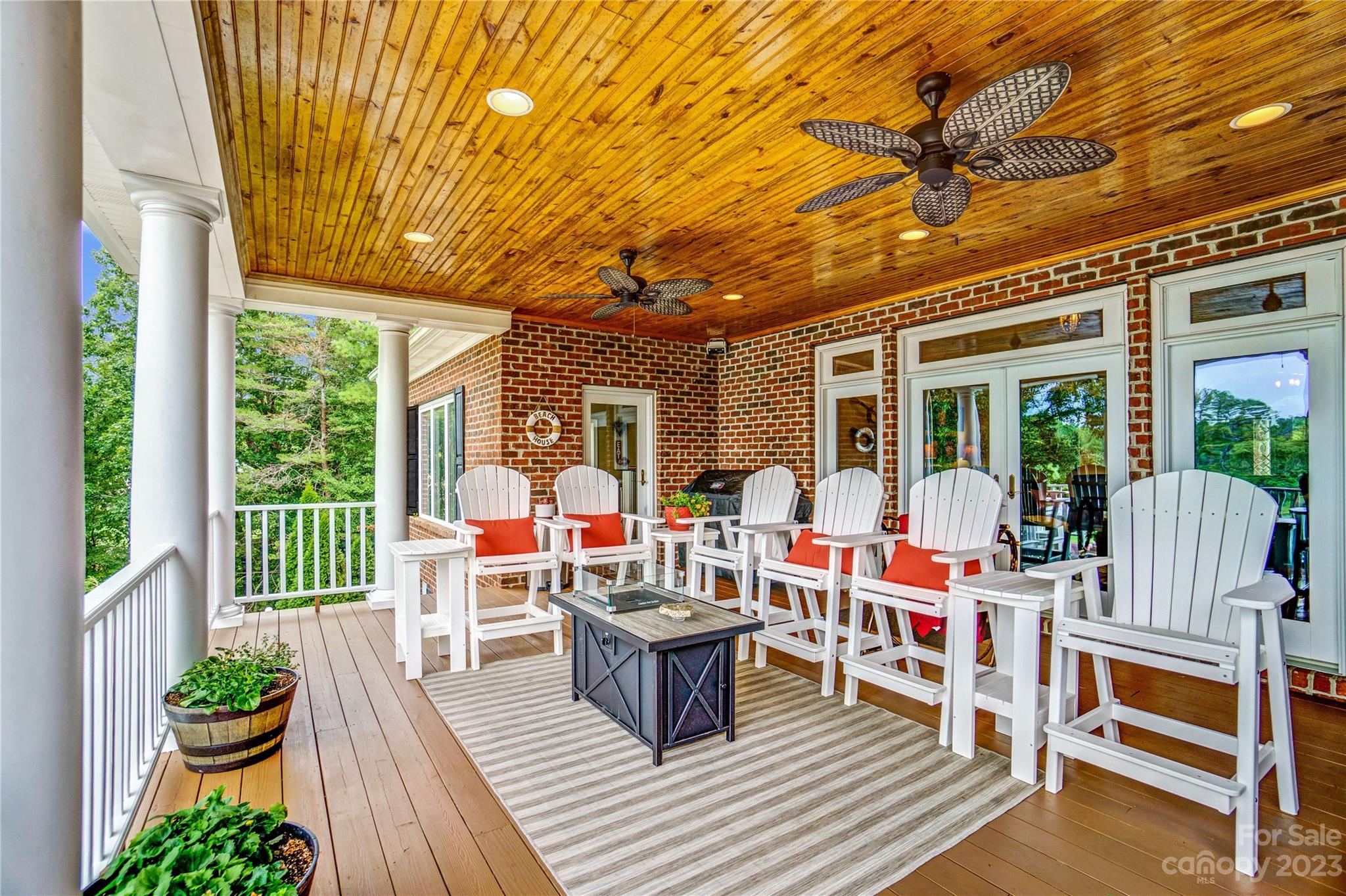 Tanglewood Place - Residential