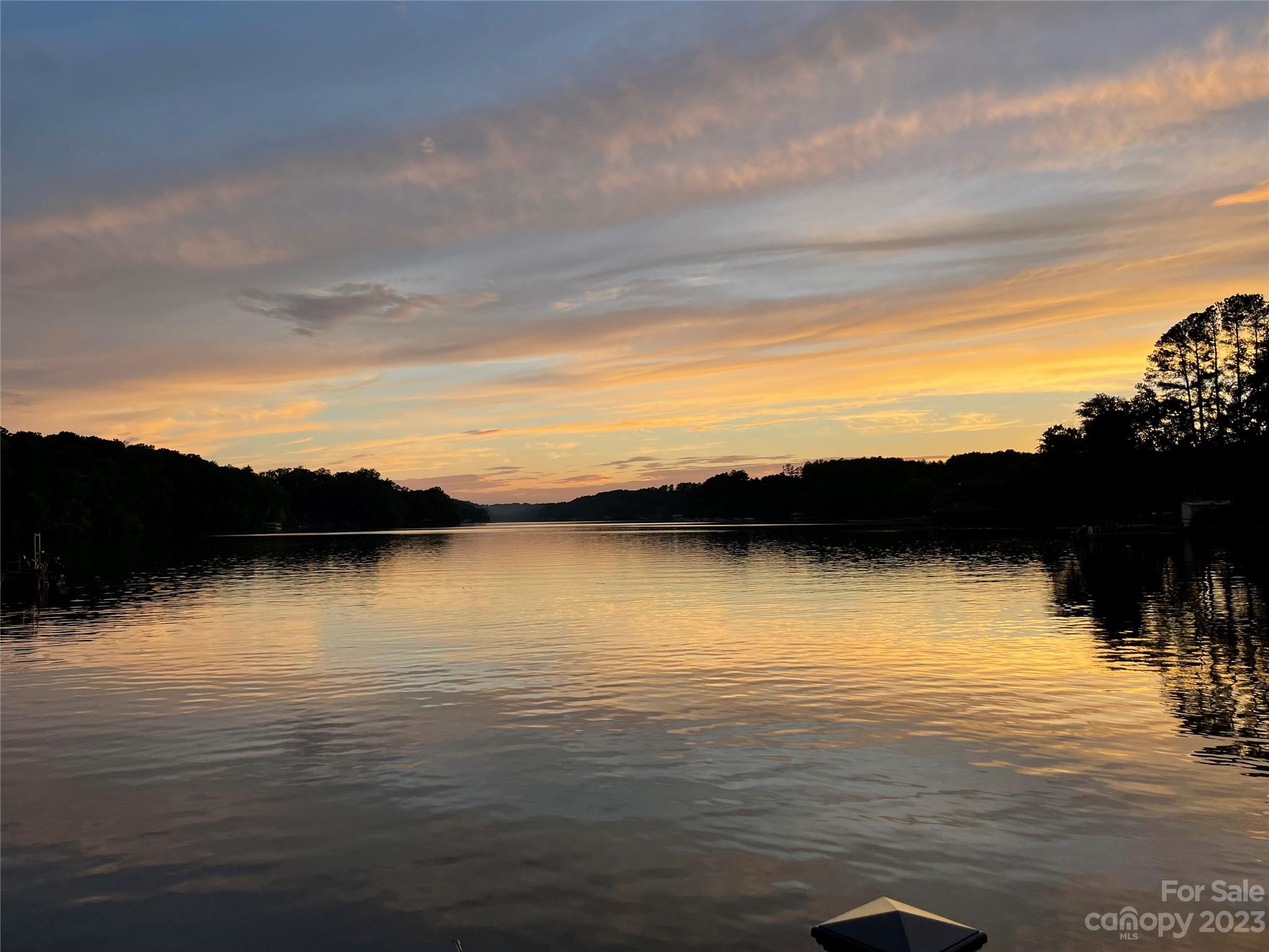 Tanglewood Place - Residential