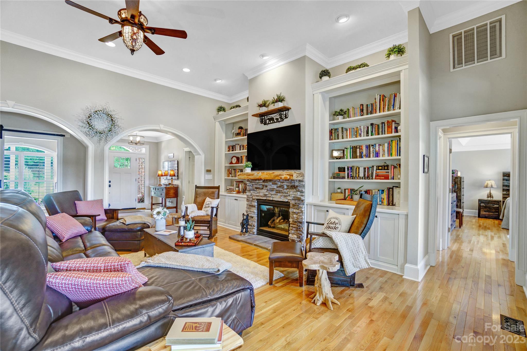 Tanglewood Place - Residential