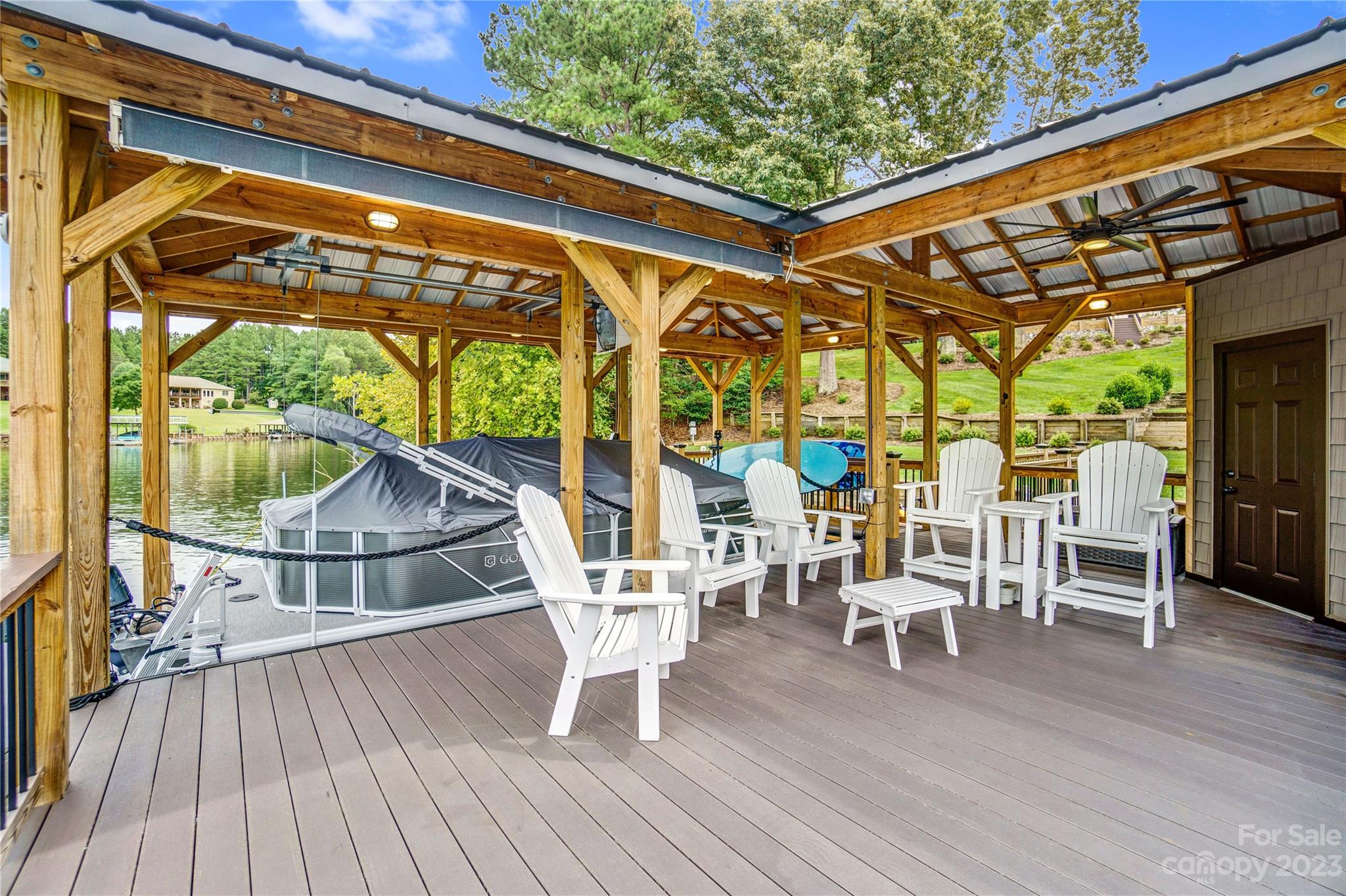 Tanglewood Place - Residential