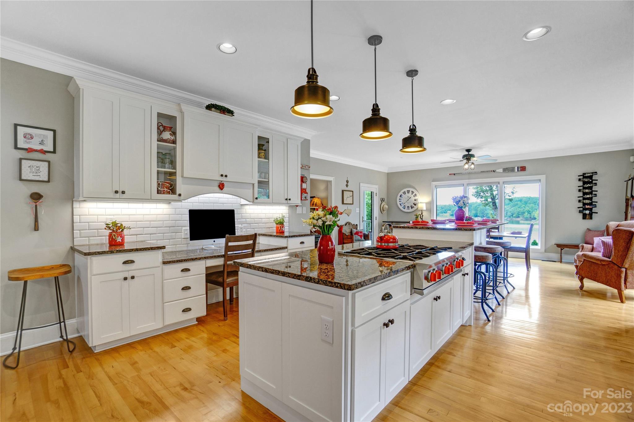 Tanglewood Place - Residential