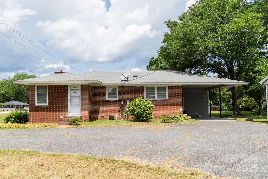 1606 Mt Gallant Road