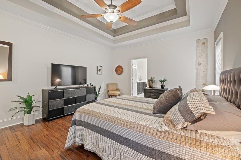 The Peninsula - Residential