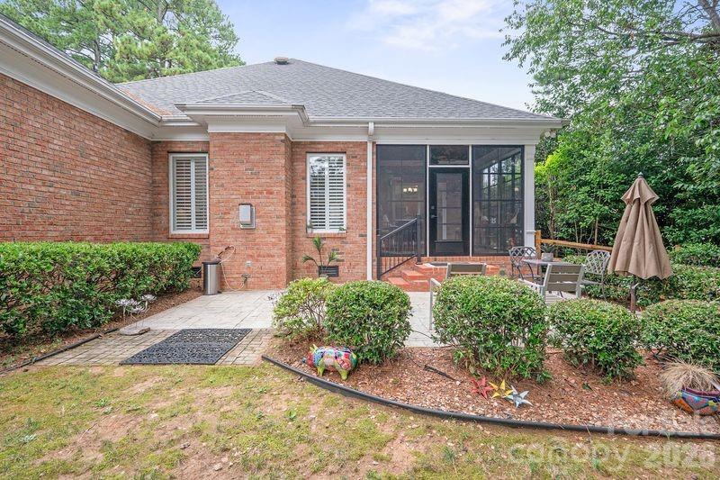 The Peninsula - Residential