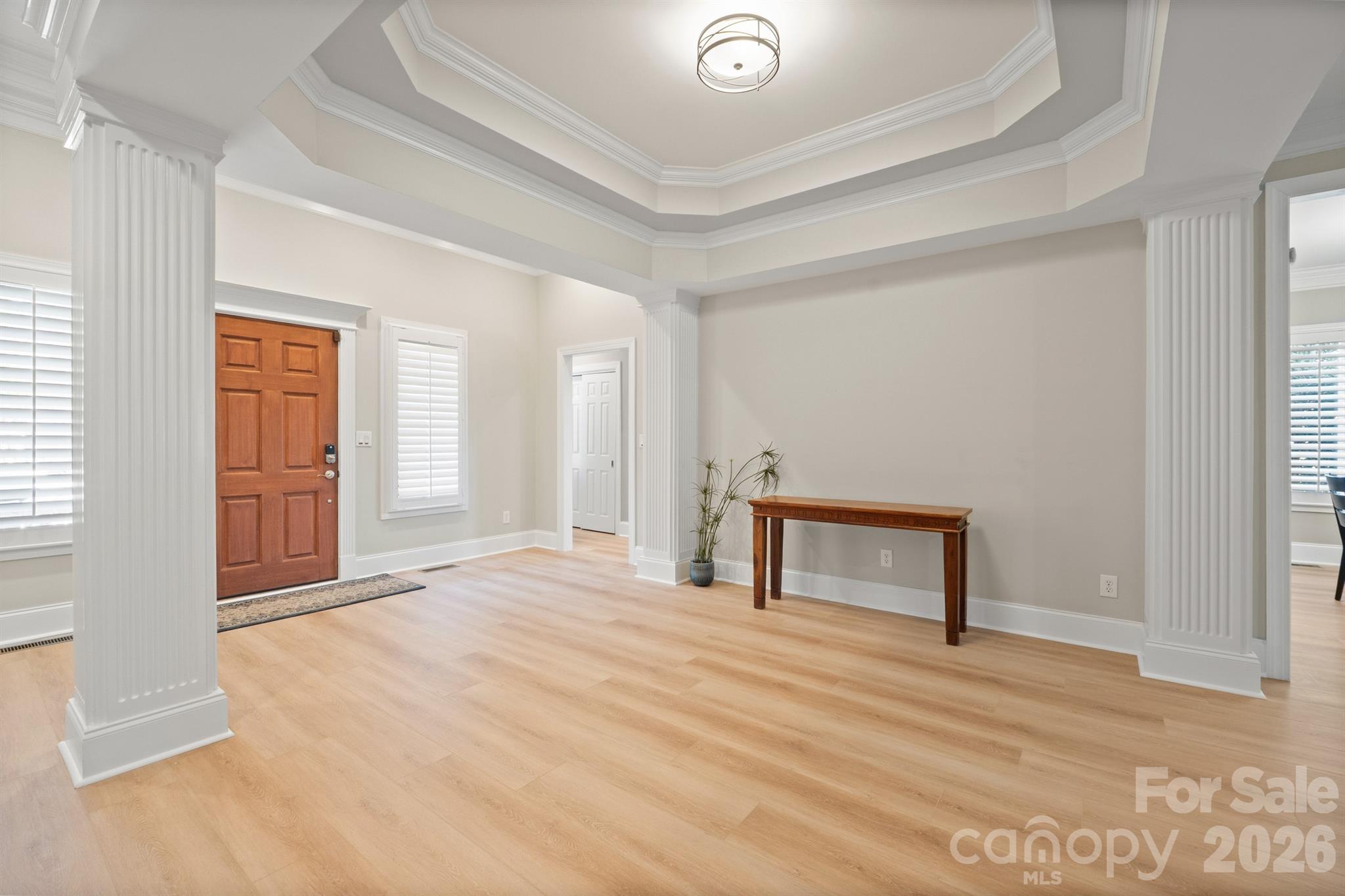 The Peninsula - Residential