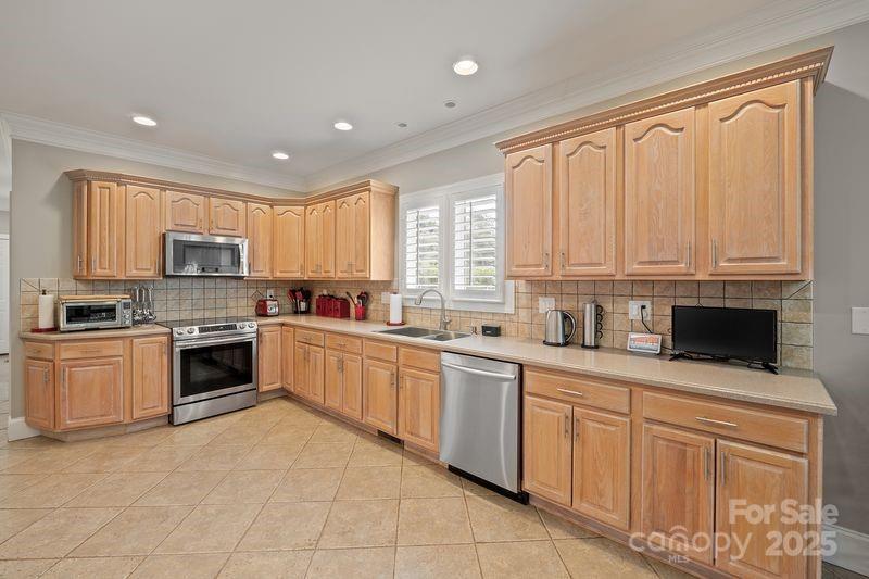 17426 Springwinds Drive 122