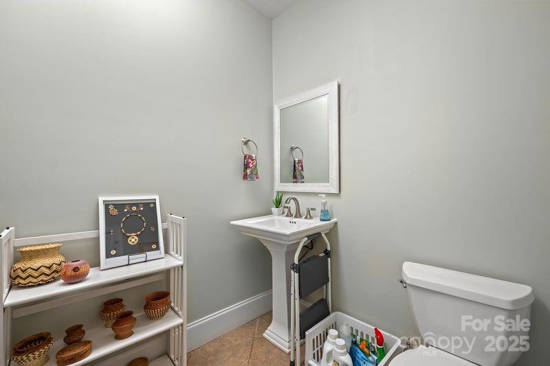 The Peninsula - Residential