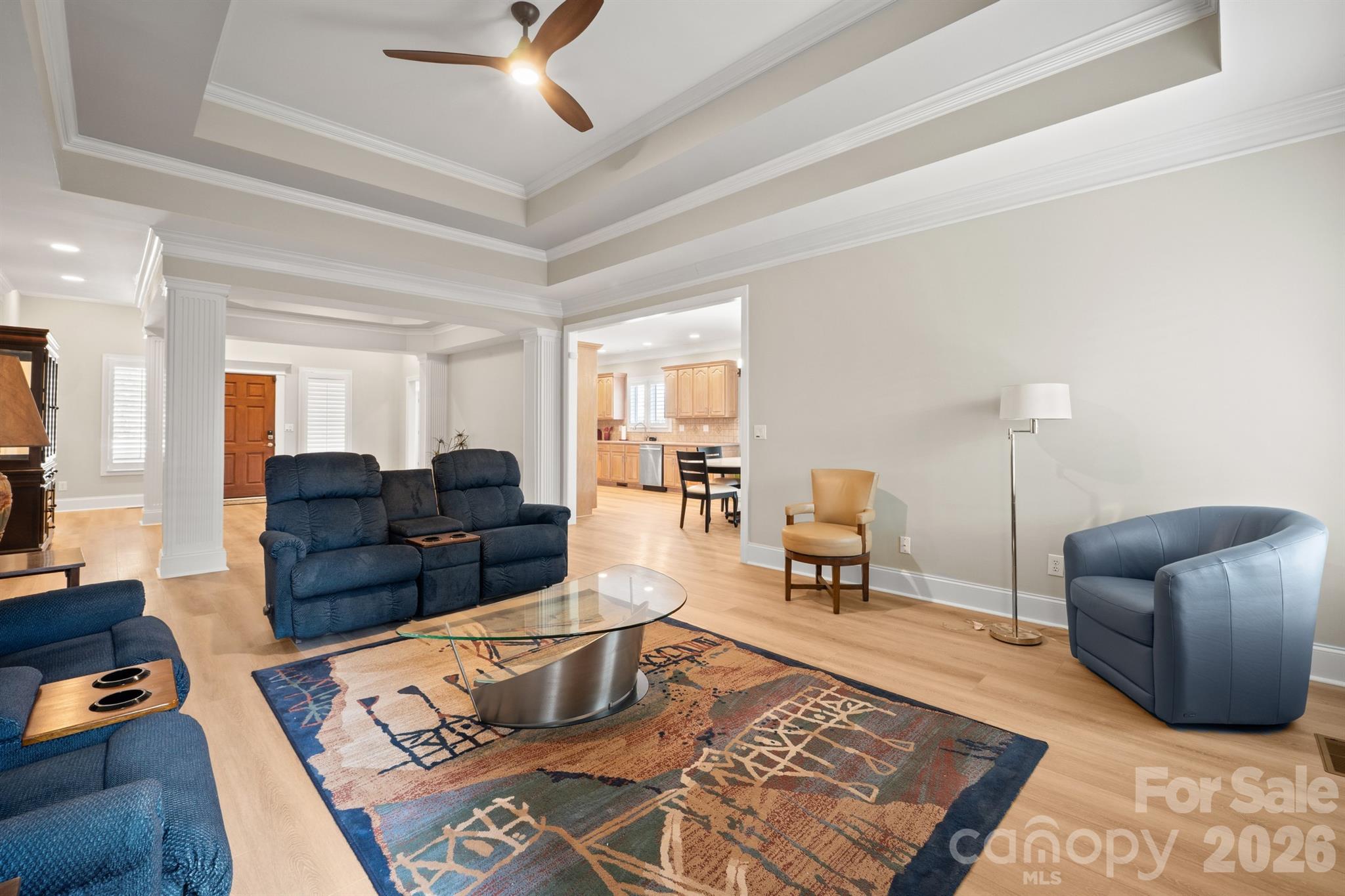 The Peninsula - Residential