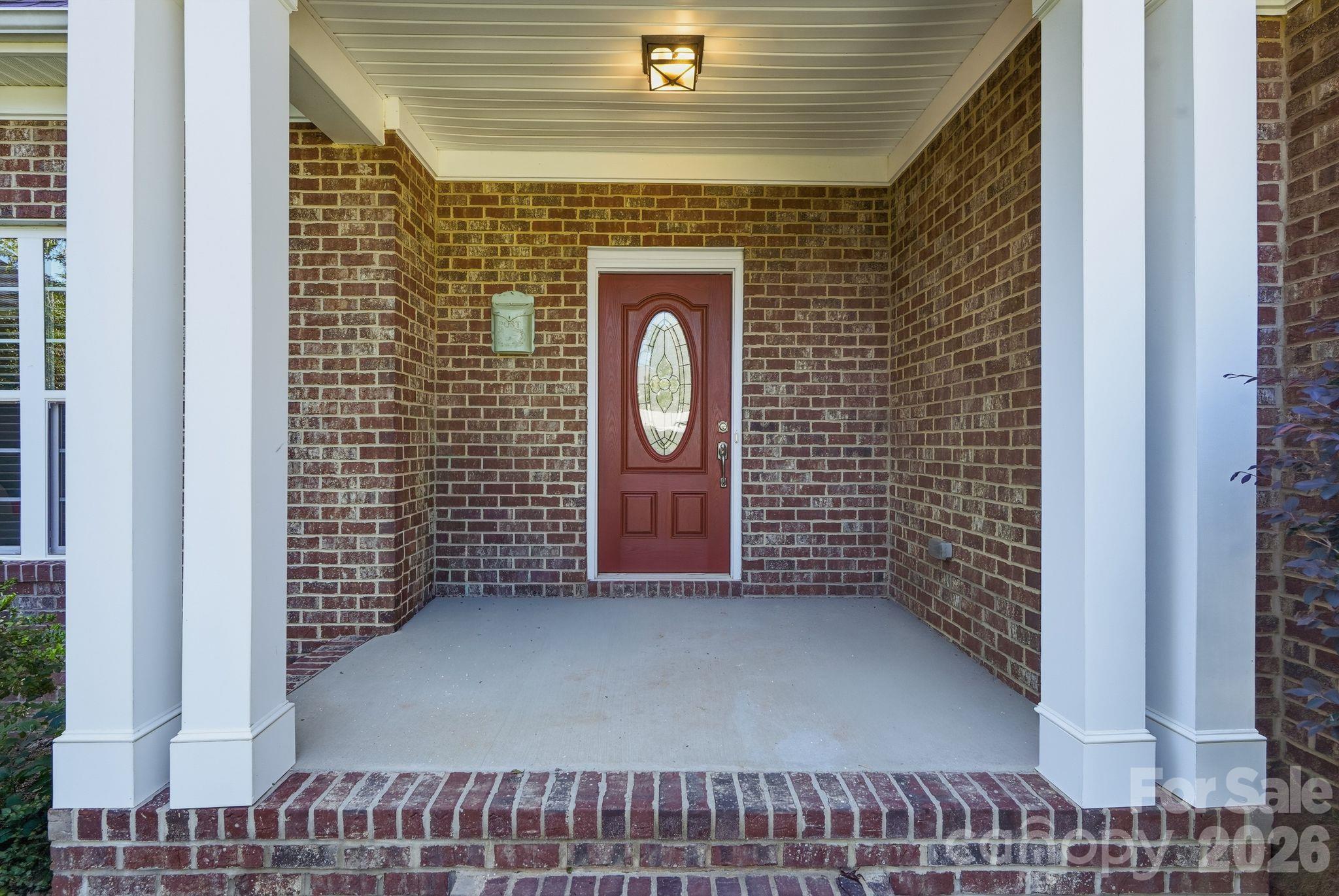 3907 Longpond Lane