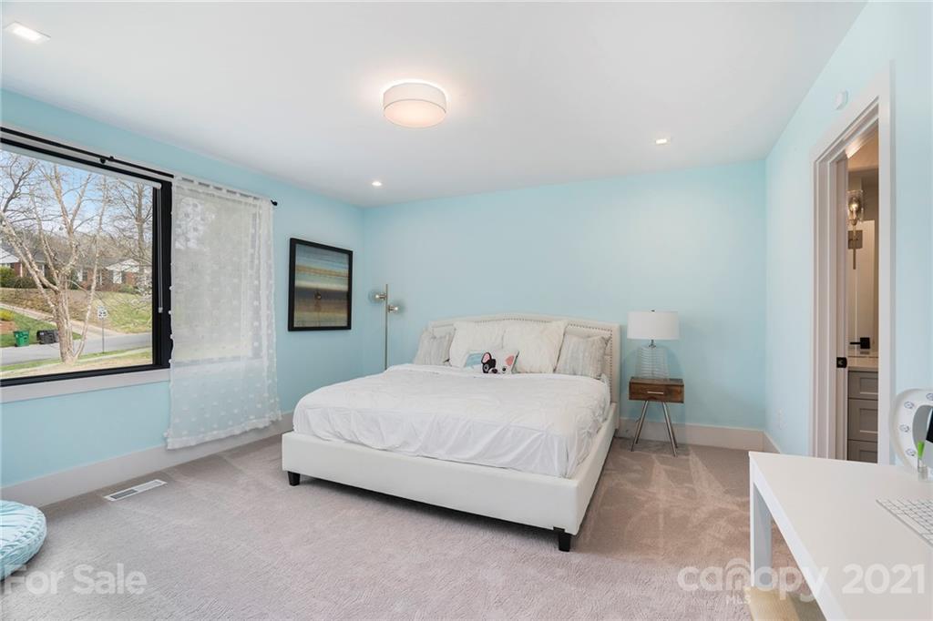 Sherwood Forest - Residential