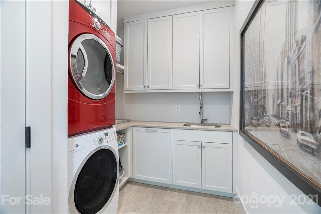 Sherwood Forest - Residential