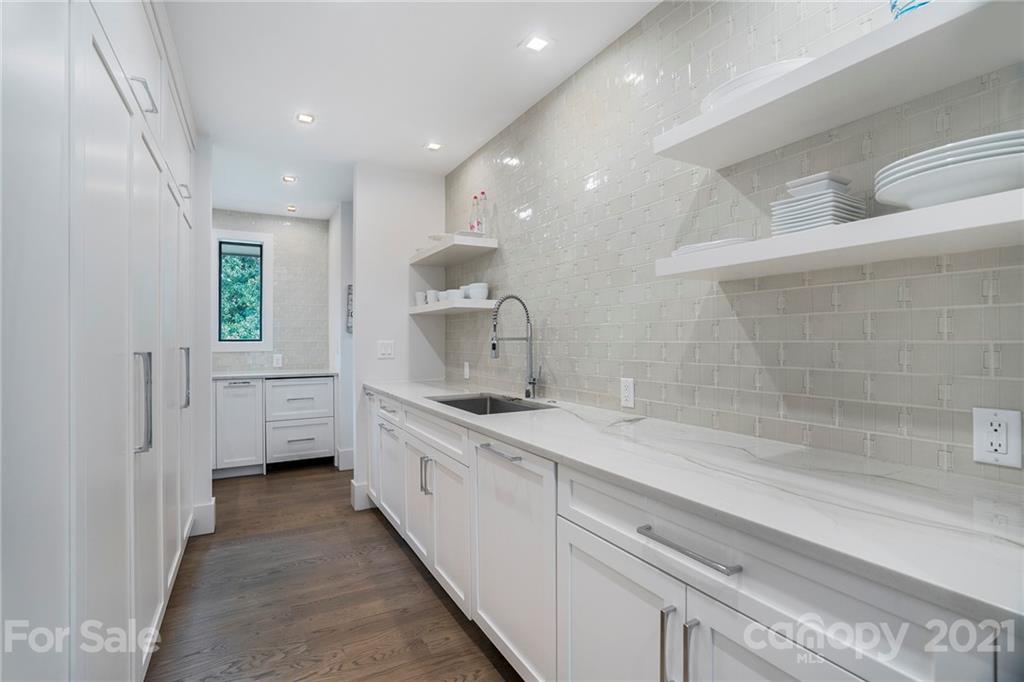 Sherwood Forest - Residential