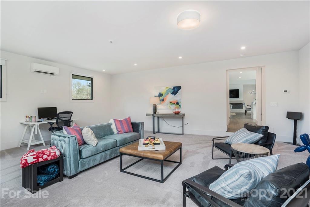 Sherwood Forest - Residential