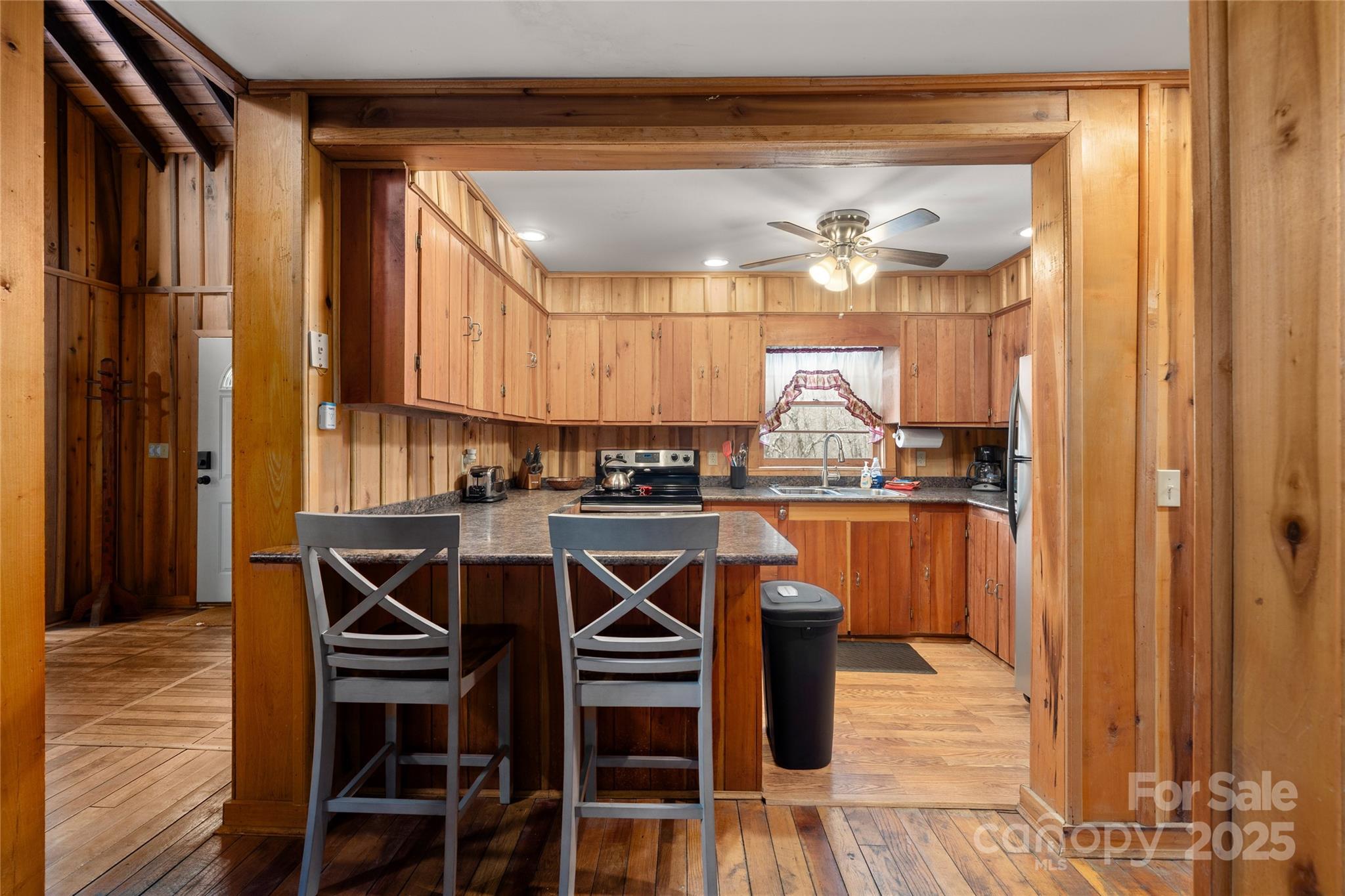 Cattail Creek - Residential