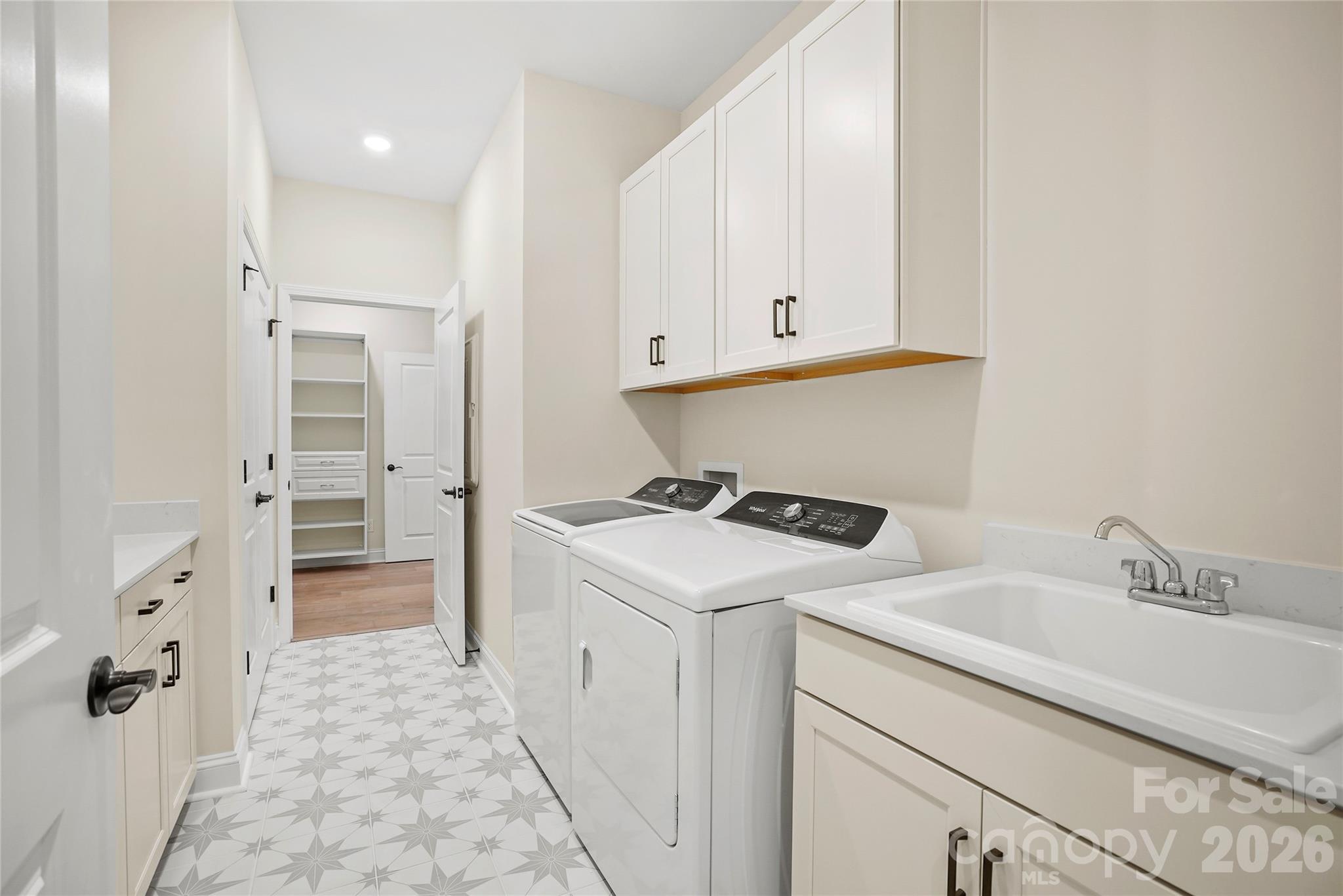 Carolina Riverside - Residential