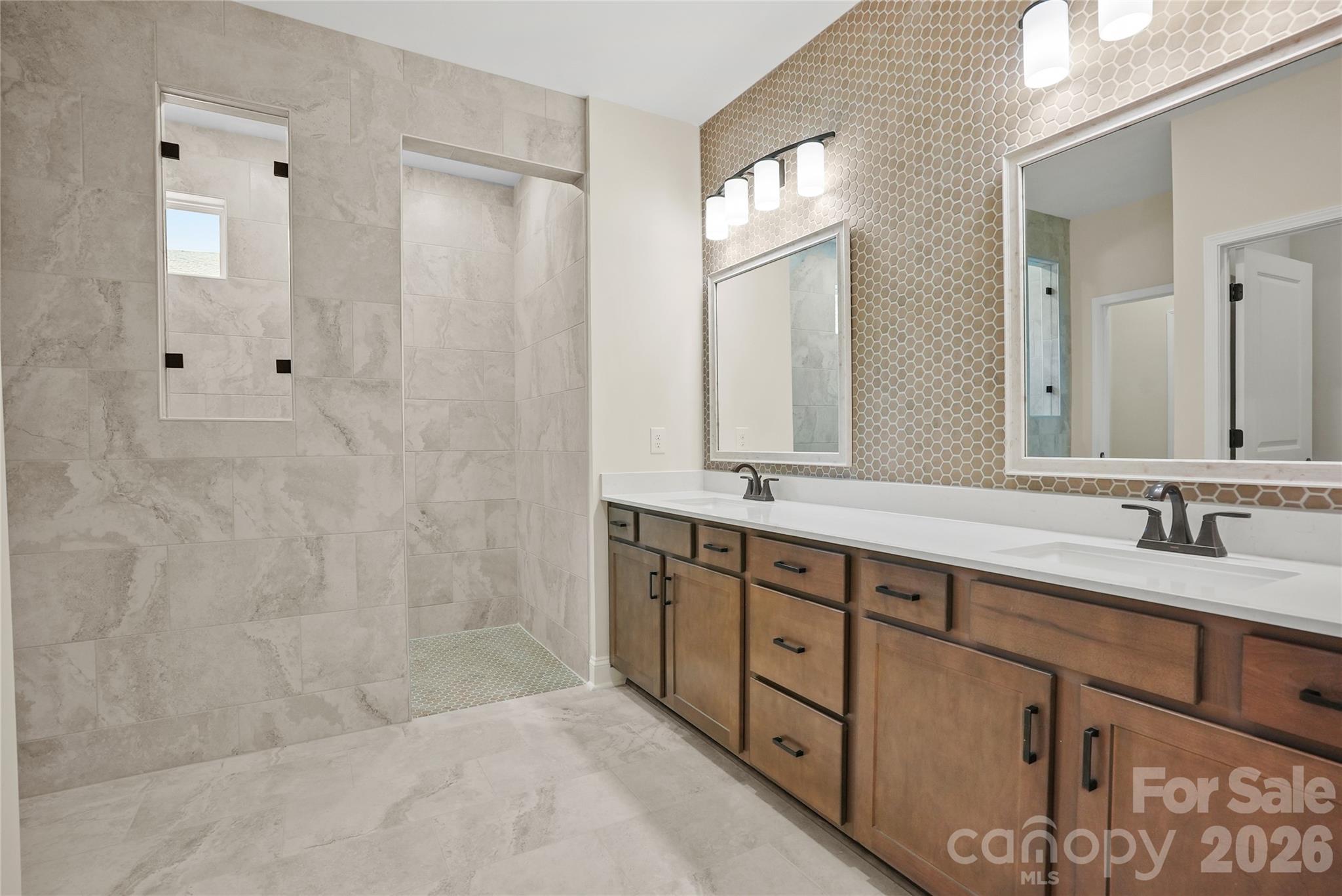 Carolina Riverside - Residential