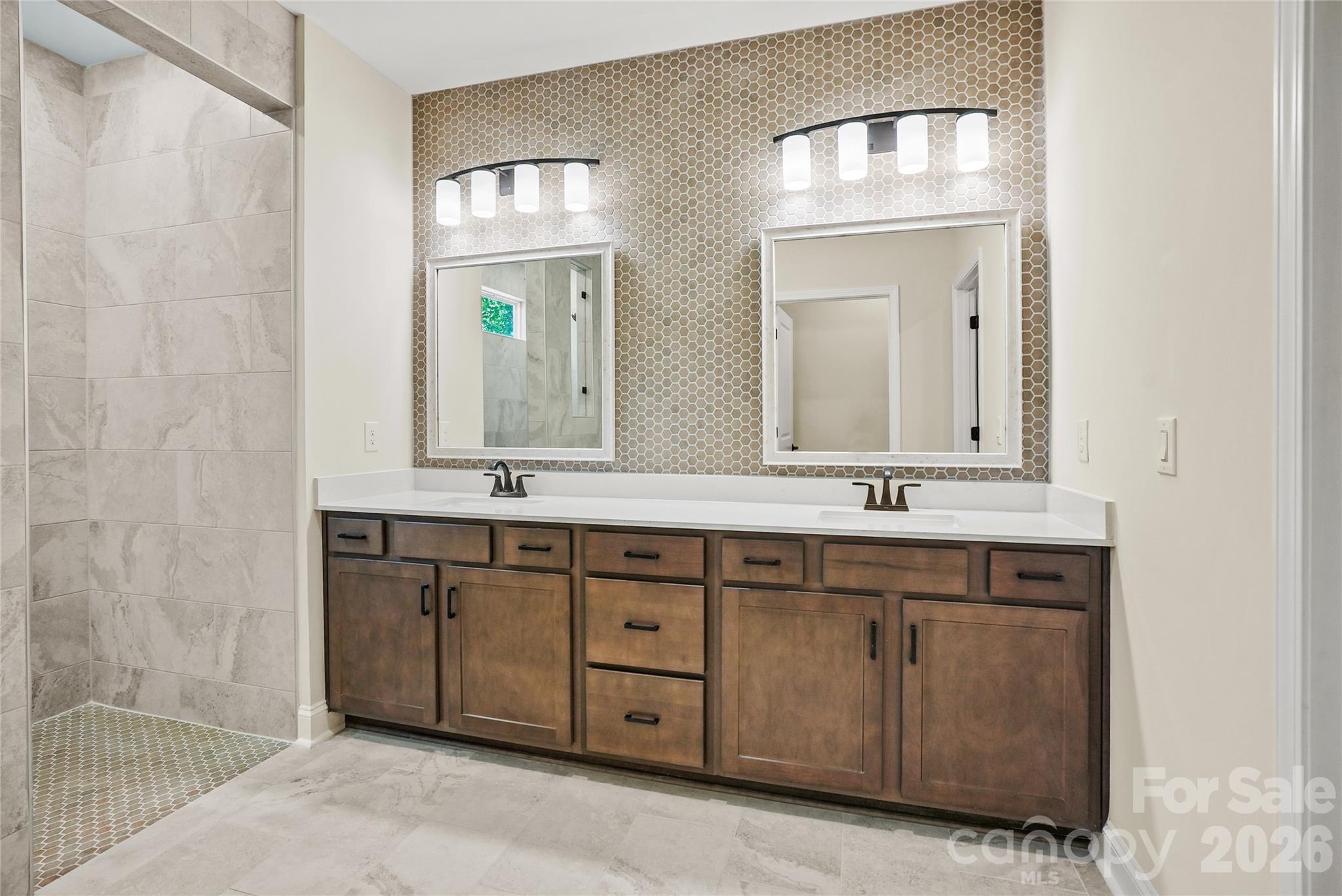 Carolina Riverside - Residential