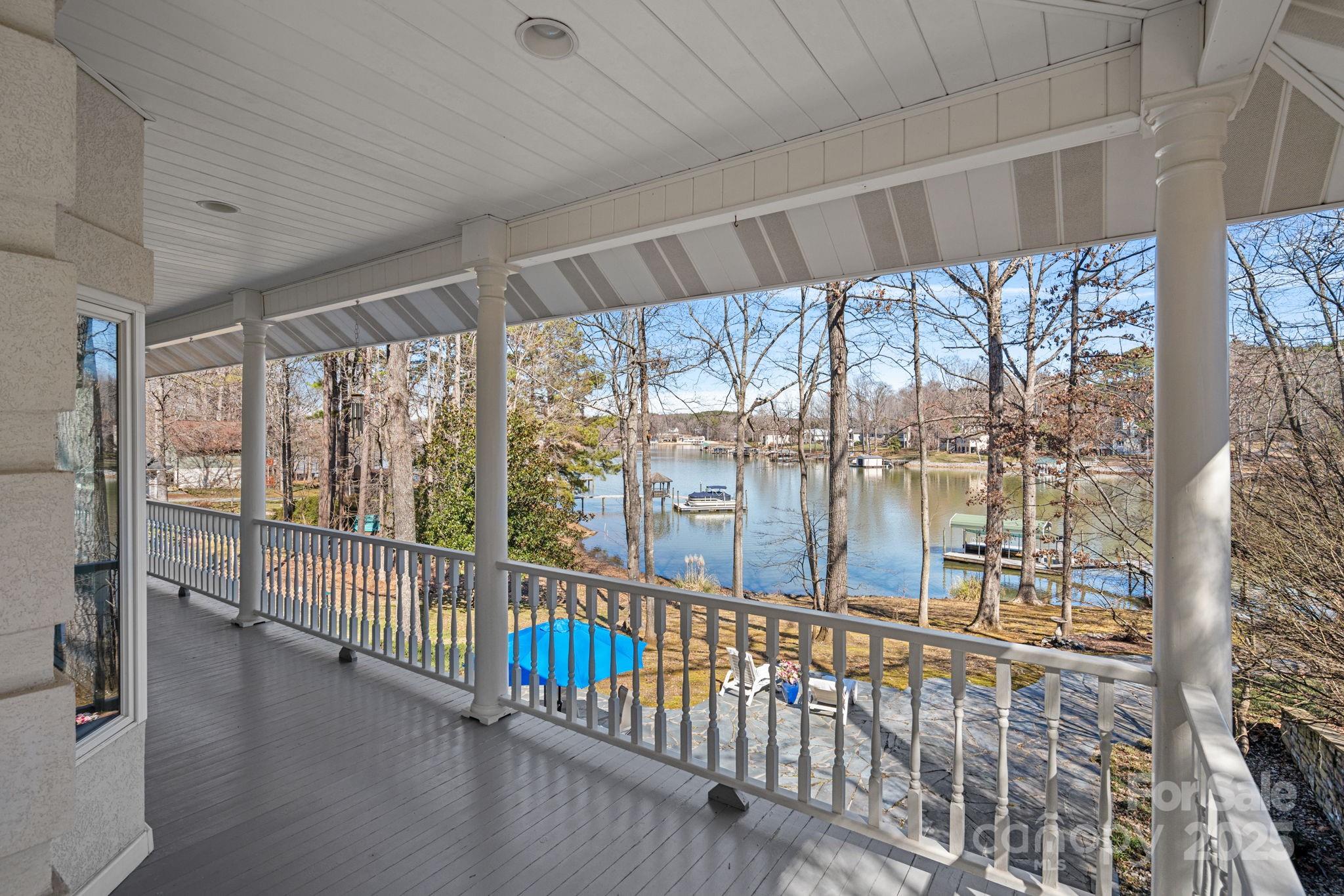 213 Patternote Road
